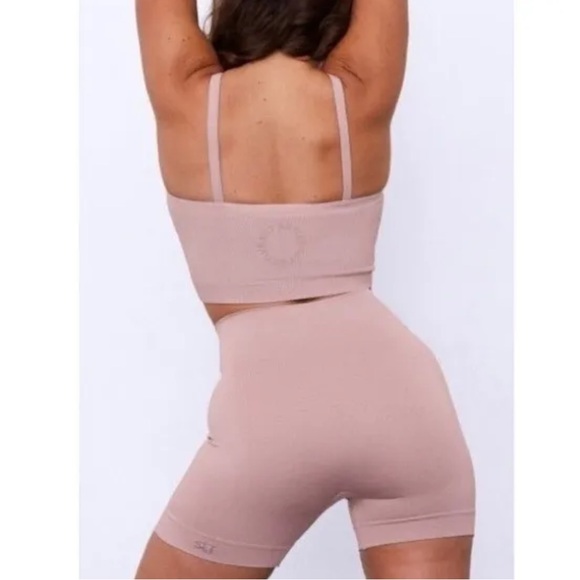 Set Active Set - Picture 2 of 8